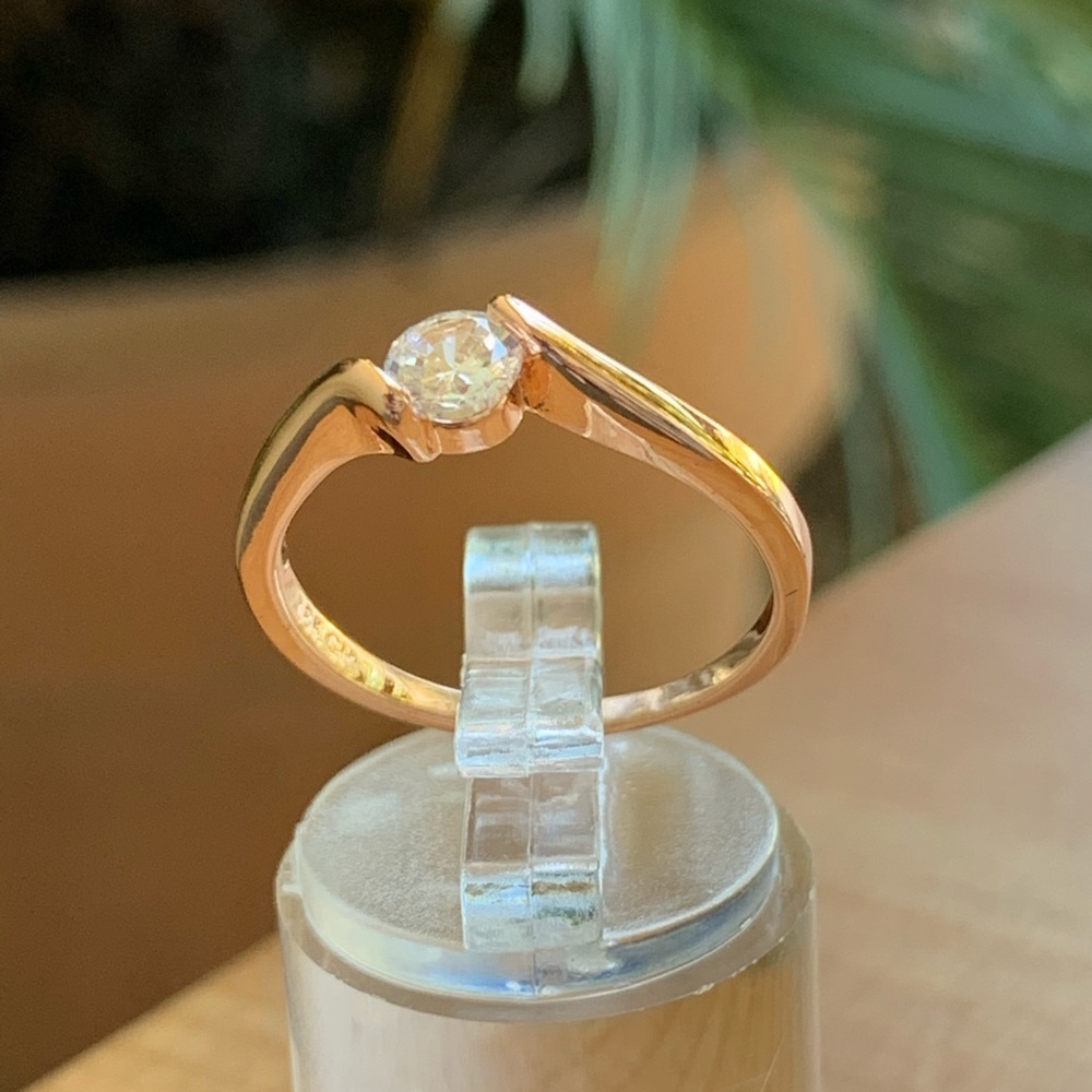 18K Cubic Zirconia Ring Rose Gold Color